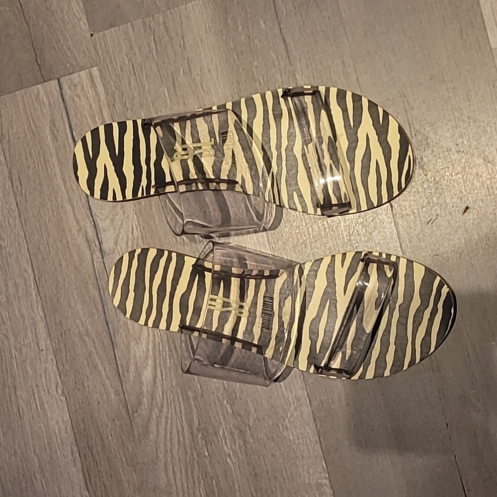 Santa Lolla Flip Flop Sandals Animal Print Size 9